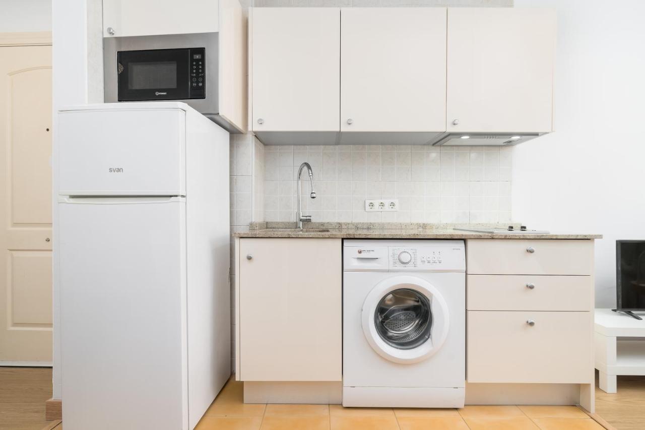 Precioso Apartamento Con Habitacion Separada En Centro Historico De Málaga Exteriör bild